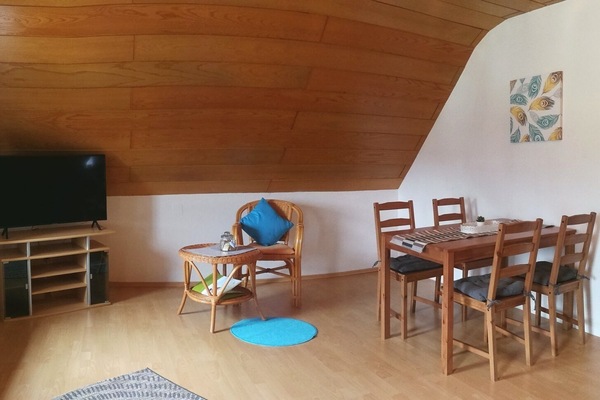 Ferienwohnung 3 - schön & hell mit Kochgelegenheit