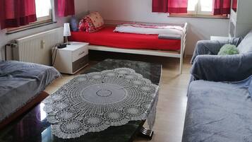 Apartment, 2 Bedrooms (White)