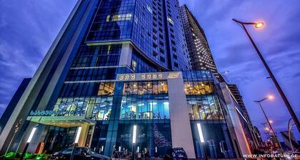 New Wave Hotel