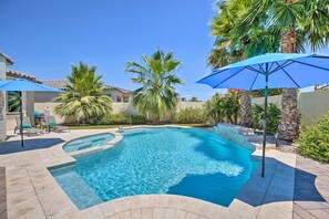 A heated pool - Modern Azure Home w/ Beautiful Patio, Pool & Spa! (Goodyear)
