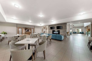 Desayuno completo incluido todos los días