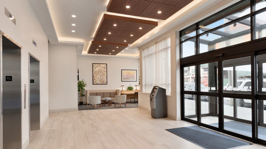 Holiday Inn Express Jamaica - JFK AirTrain - NYC by IHG