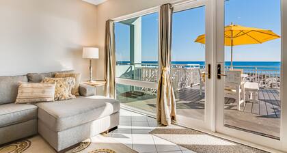 Dog-friendly, beachfront dream w/ a wet bar & two furnished balconies