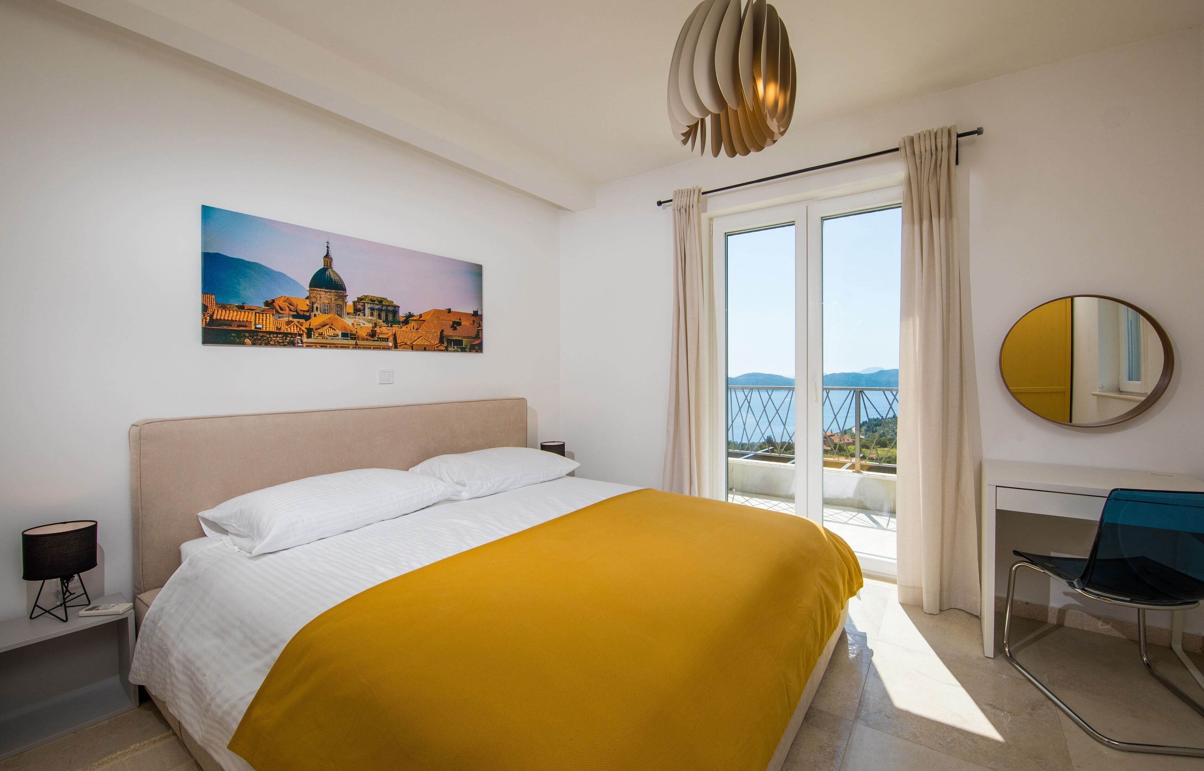 3 Schlafzimmer, Zimmersafe, Schreibtisch, schallisolierte Zimmer