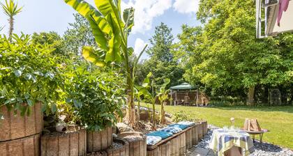 Gemütliche Dachgeschosswohnung "Haus am Mühlenbach" in schöner Lage mit WLAN, Terrasse und Garten; Parkplätze vorhanden