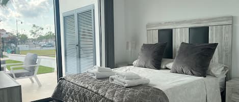 2 habitaciones, tabla de planchar con plancha y wifi
