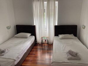 4 bedrooms, iron/ironing board, WiFi - Villa Ella Opatija, Croatia with heated swimming pool and huge garden (Pobri)