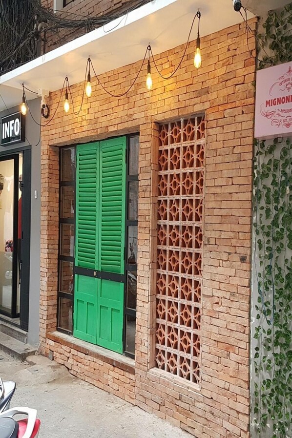 Exterior detail - Staycious Home 1C Near Ben Thanh Market / Quan 1 Ho Chi Minh City (Quan 1)