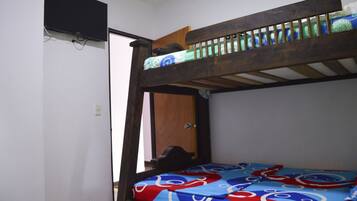 1 bedroom, internet, bed sheets
