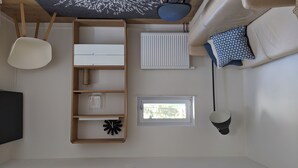 Interior - Bright. Luxurious. Nestled in Nature. Close to Ulm, yet central to so much! (Elchingen)