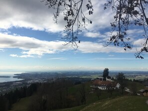 Unclassified image, 5 of 36, button - Bright. Luxurious. Nestled in Nature. Close to Ulm, yet central to so much! (Elchingen)