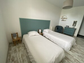 3 soverom, reiseseng for barn, wi-fi (inkludert) og sengetøy