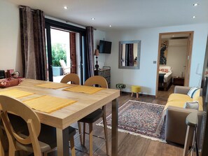 1 Schlafzimmer, Bügeleisen/Bügelbrett, kostenloses WLAN, Bettwäsche