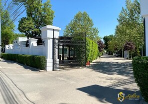 Exterior - Hotel Saftica (Balotesti)