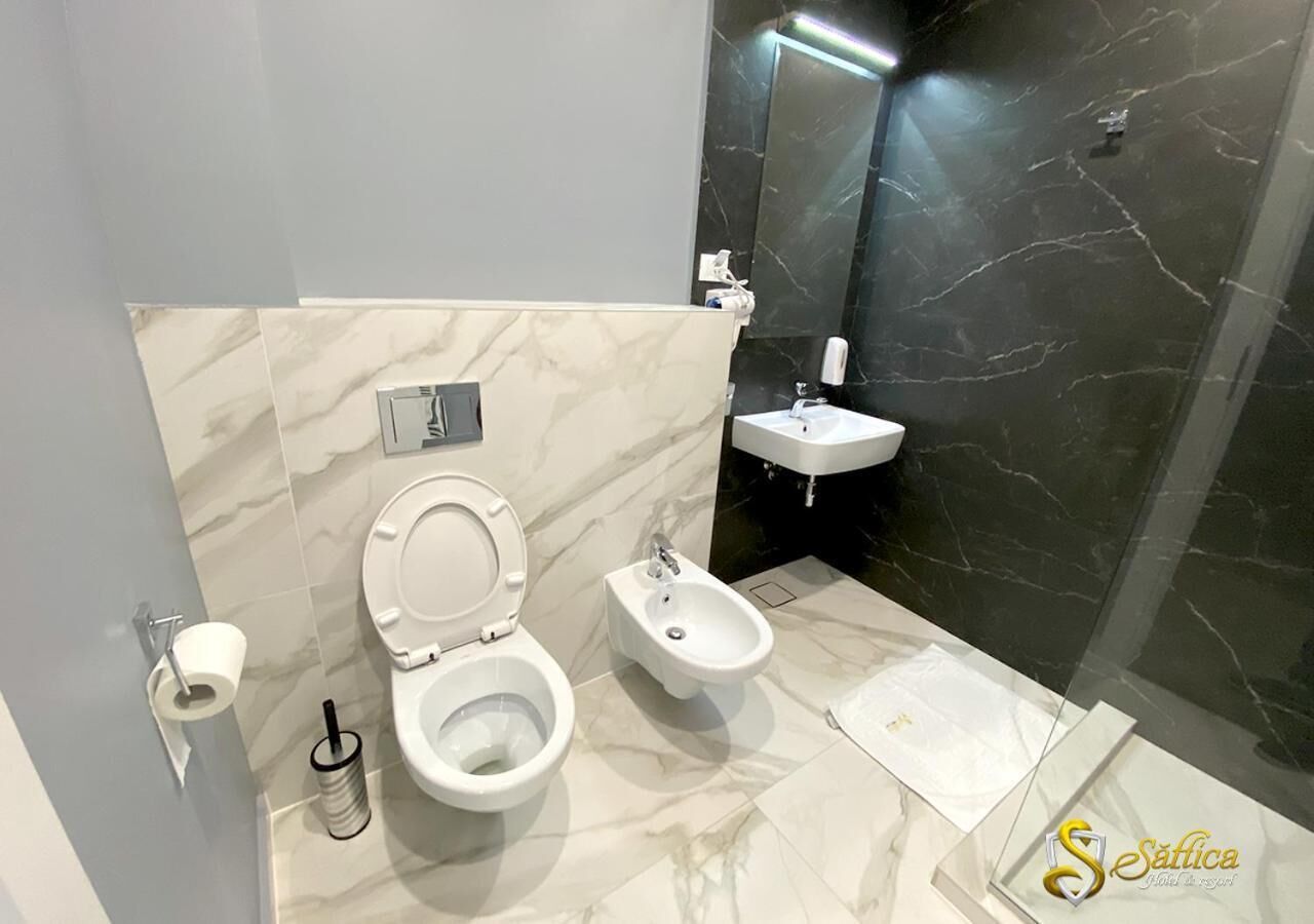 shower, bidet, towels, soap