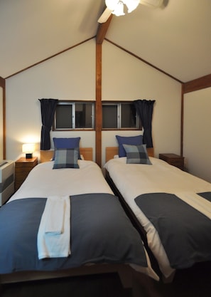 2 bedrooms, iron/ironing board, free WiFi, bed sheets - Hanna House Hakuba 2LDK 4person rental villa pet / Kitaazumi-gun Nagano (Kitaazumi-gun)