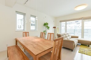 Interior - SapporoBeautiful town house12pplParking / Sapporo Hokkaidō (Sapporo)