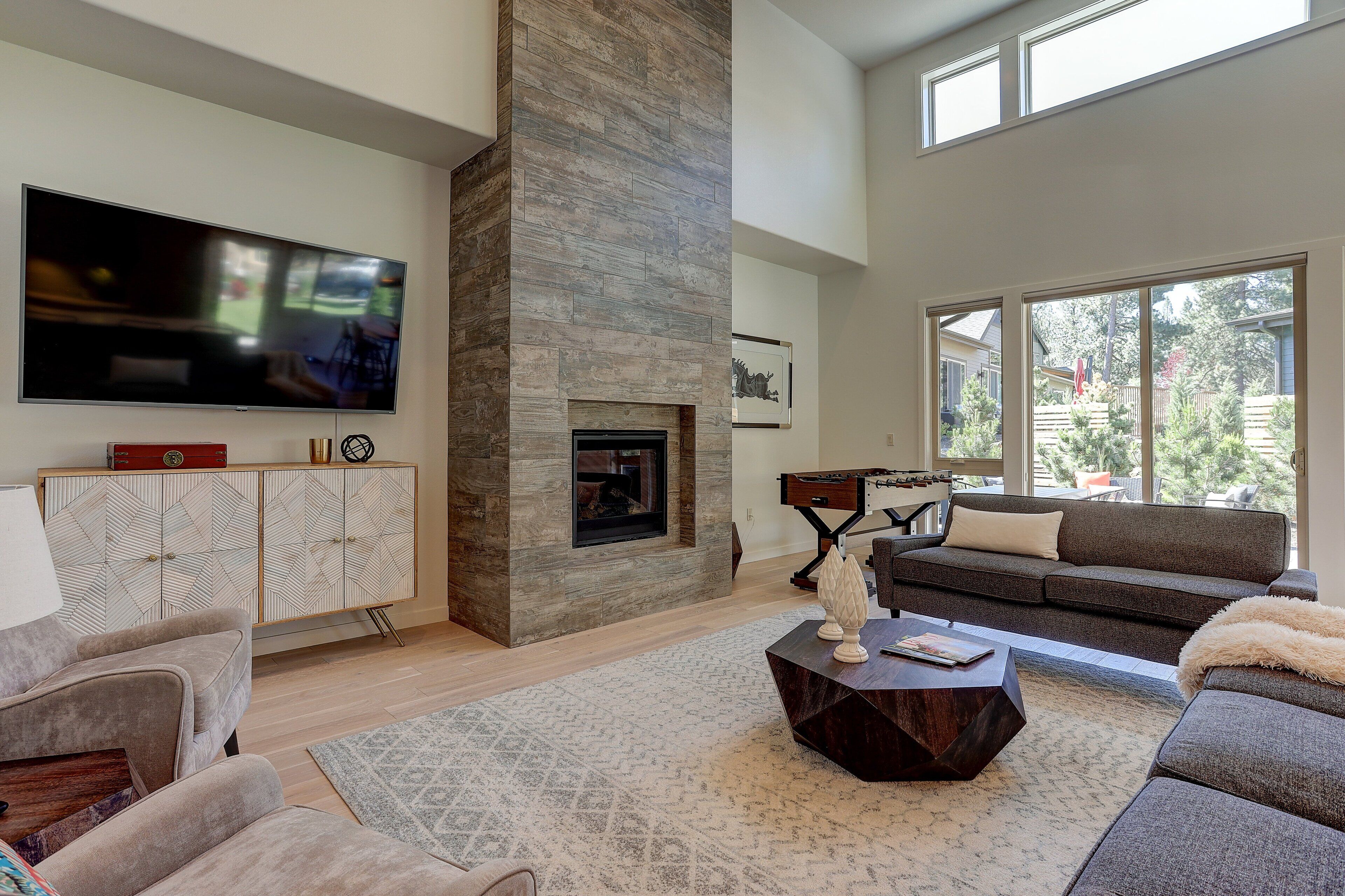 TV, fireplace, streaming services, offices