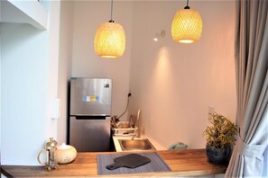 Kühlschrank, Mikrowelle