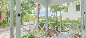 Charming Tybee Cottage | 5-Min Walk to Beach + Shared Pool by Tybee Cottages
