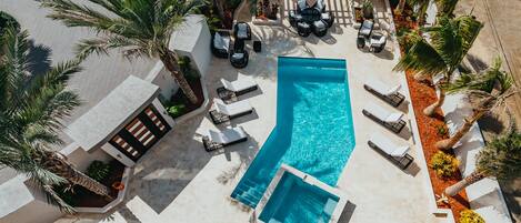 Alberca al aire libre