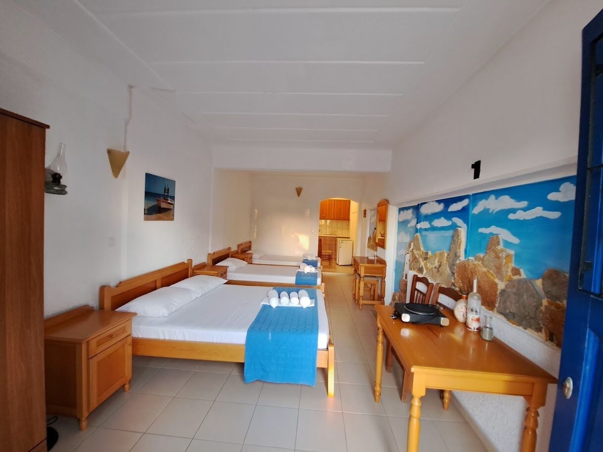 舒适三人房, 1 间卧室 | 防过敏的被褥、特色装修、免费 WiFi、床单