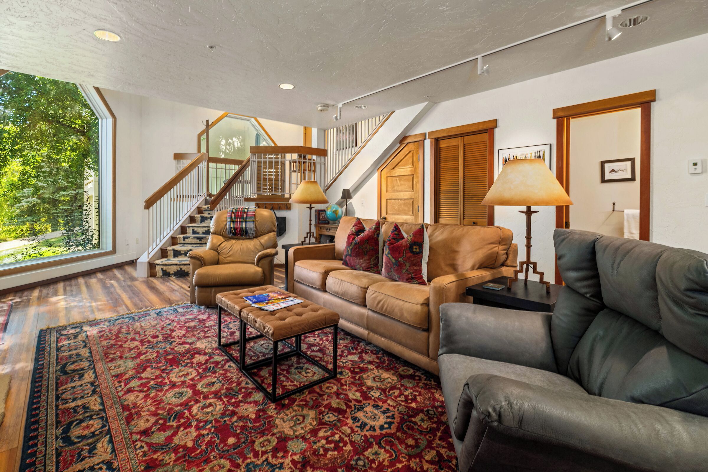 Sit in front of a cozy fire on a cold winter day in this 3 bed/2.5 bath creekside unit!