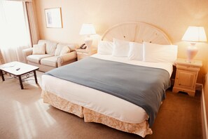 办公桌、遮光窗帘、熨斗/熨衣板、免费 WiFi