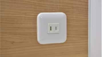 1 bedroom, desk, iron/ironing board, free WiFi