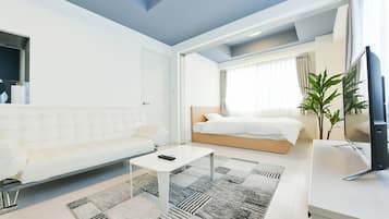 2 bedrooms, desk, iron/ironing board, free WiFi