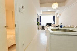 2 Schlafzimmer, Schreibtisch, Bügeleisen/Bügelbrett, kostenloses WLAN