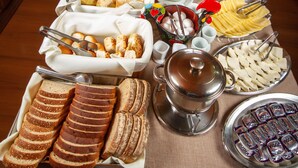 Frokostbuffé er inkludert hver dag