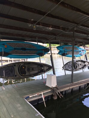 Marina - Cozy sunrise suite at waters edge (Sunrise Beach)