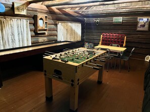 Games room - Martin's Hideout in Greer AZ (Greer)