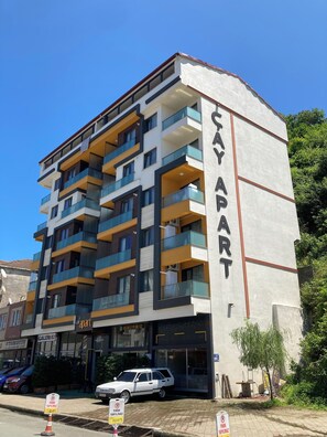 واجهة المنشأة