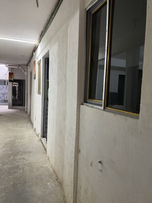 บริเวณภายนอก