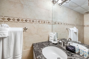 Hair dryer, towels - Oceanfront Studio w/ Balcony, Shared Pool, and Hot Tub - Walk to the Beach (Lahaina)