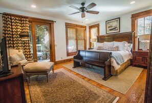 4 Schlafzimmer, Bügeleisen/Bügelbrett, Reisekinderbett, kostenloses WLAN