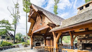 Restauration extérieure