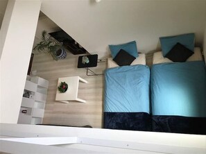 2 dormitoris, escriptori, planxa i posts de planxar i wifi gratuïta 