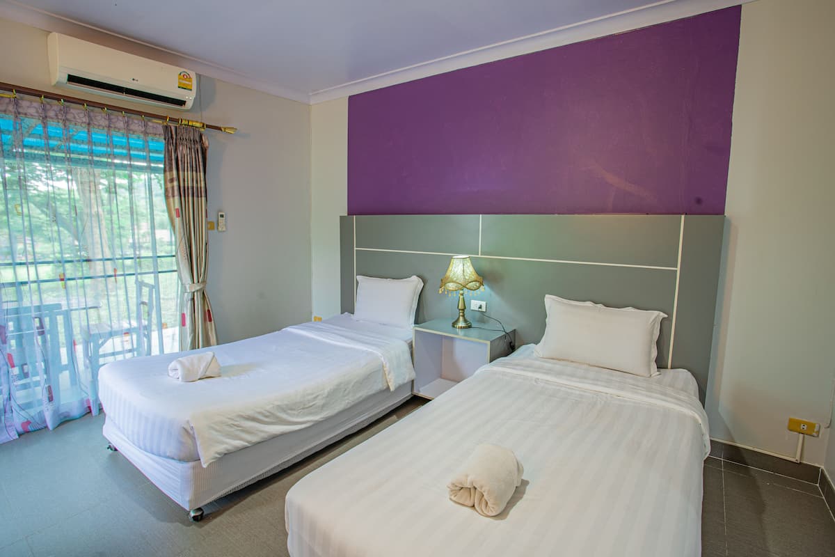 Superior Twin Room | Free WiFi