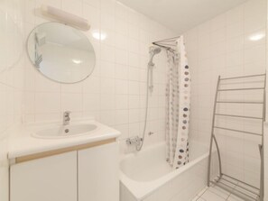 Hair dryer - Deauville II 010 with parking by Interhome (Bredene)