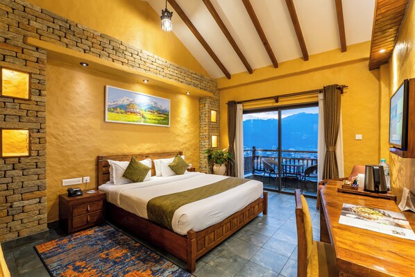 Deluxe Double Room | Premium bedding, memory foam beds, minibar, individually decorated - Bar Peepal Resort (Pokhara)