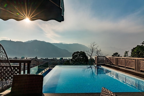 Bar Peepal Resort
