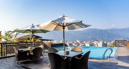 Bar Peepal Resort