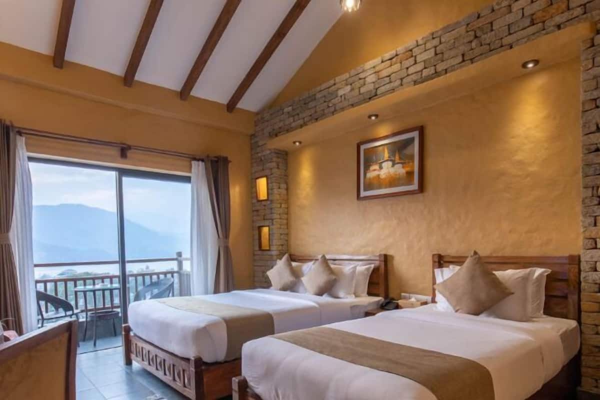 Ropa de cama de alta calidad, camas con efecto memoria y minibar