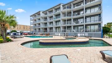 Indoor pool, outdoor pool