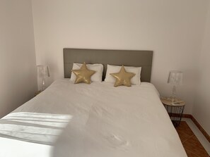 2 Schlafzimmer, Bügeleisen/Bügelbrett, Reisekinderbett, WLAN