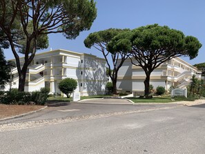 Exterior - Pinhal Do Golf: Superb 2-bedroom apartment, renovated in 2020 near Marina (Quarteira)