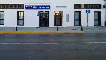 Entrada al alojamiento